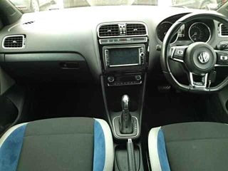 VOLKSWAGEN POLO 2014