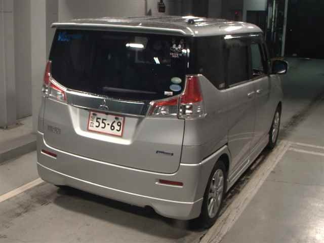 MITSUBISHI DELICA D2 2016