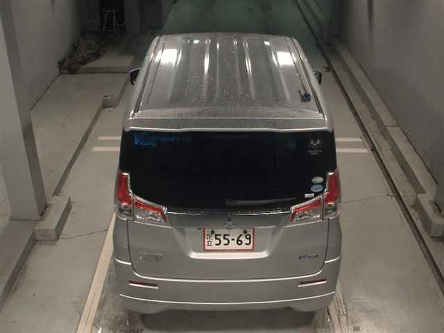 MITSUBISHI DELICA D2 2016