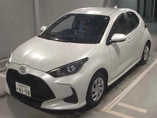 TOYOTA YARIS 2024