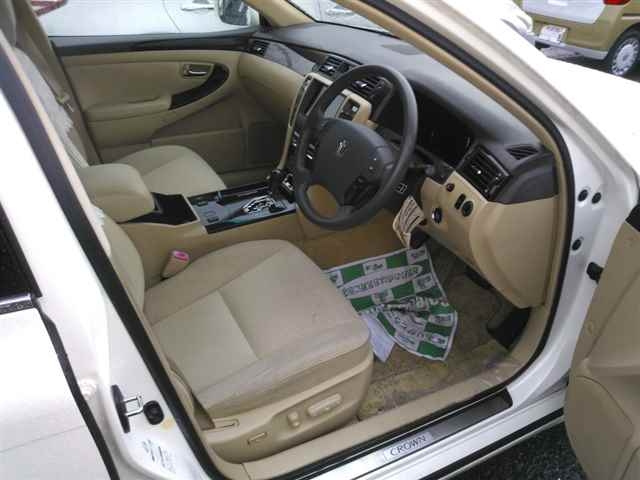TOYOTA CROWN 2008