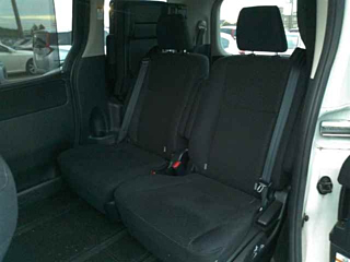 TOYOTA VOXY 2014