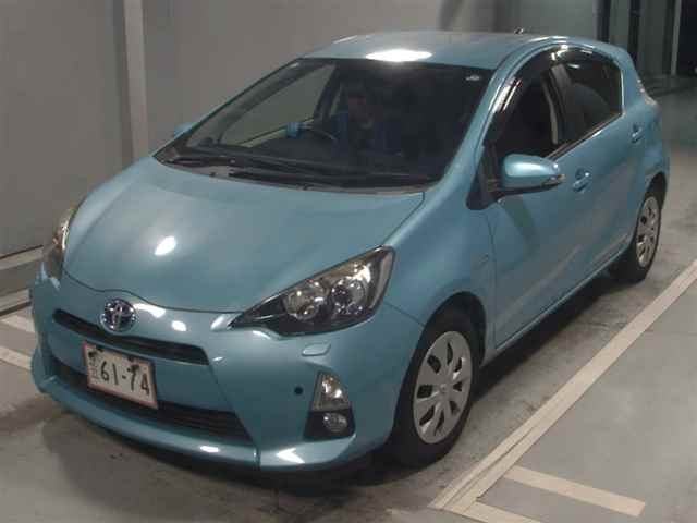 TOYOTA AQUA 2014