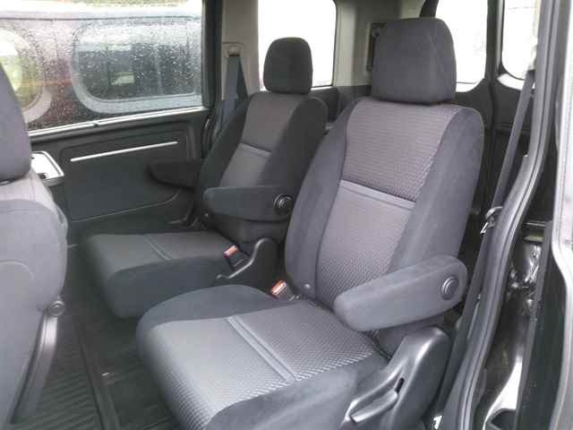 HONDA STEP WAGON 2016