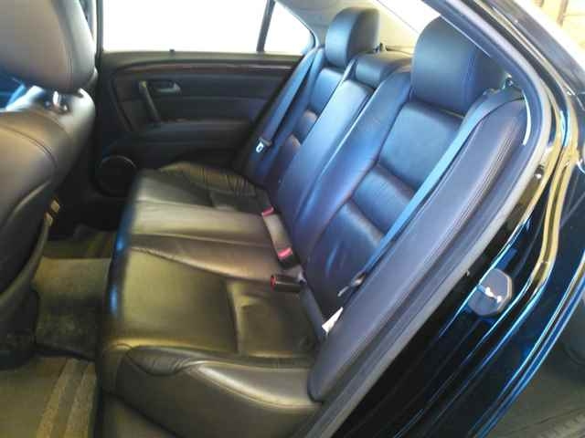 HONDA LEGEND 2010