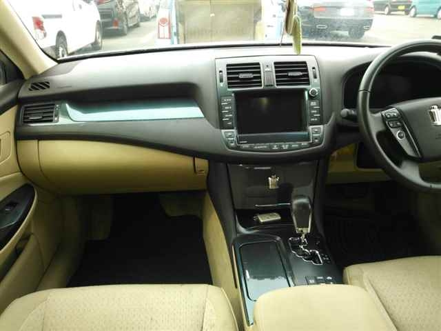 TOYOTA CROWN 2008