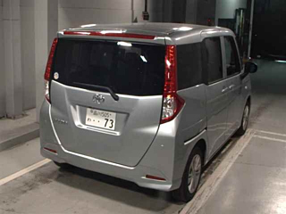 TOYOTA ROOMY 2023
