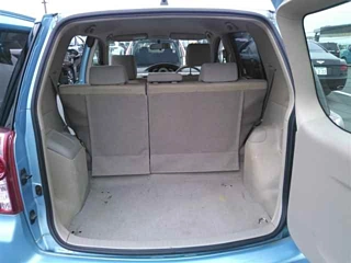 TOYOTA RAUM 2010