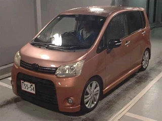 DAIHATSU MOVE 2011