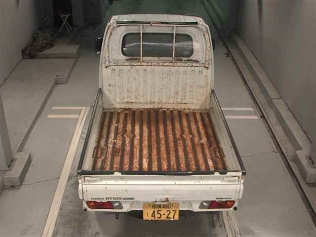 NISSAN CLIPPER TRUCK 2012