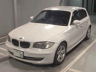 BMW 1 SERIES 2009