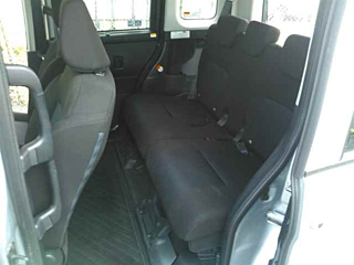TOYOTA ROOMY 2023
