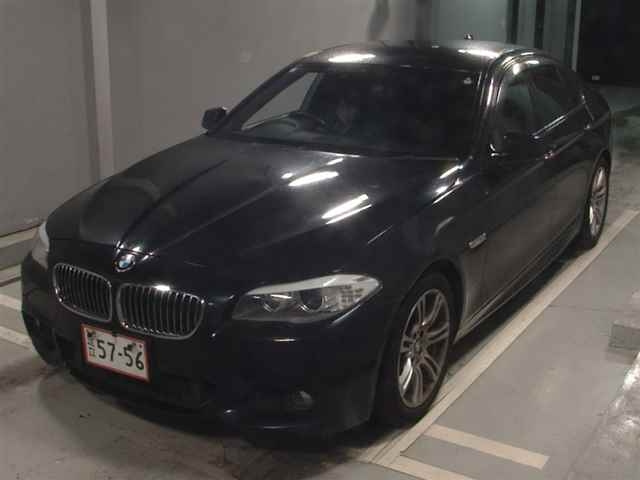 BMW 5 SERIES 2012