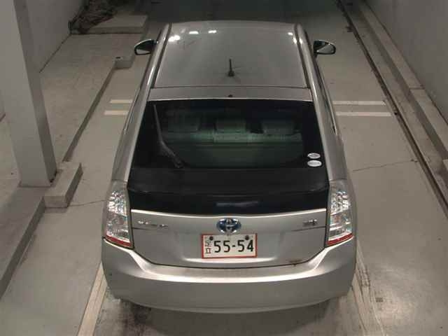 TOYOTA PRIUS 2011