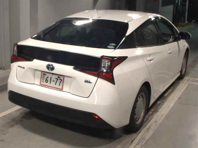 TOYOTA PRIUS 2019