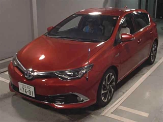 TOYOTA AURIS 2016