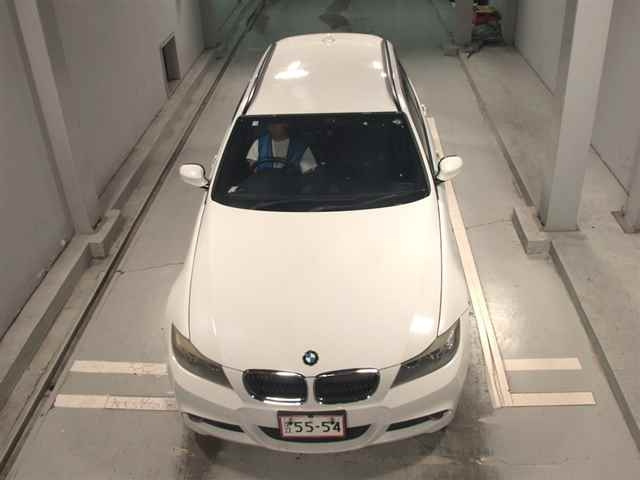 BMW 3 SERIES 2010