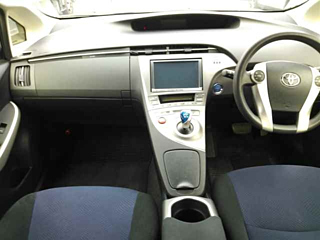 TOYOTA PRIUS 2013