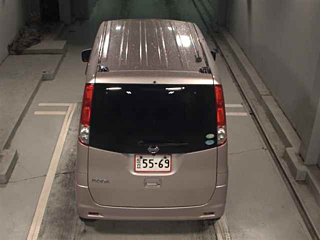 NISSAN ROOX 2010