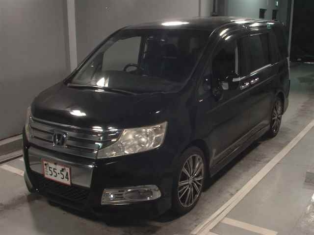 HONDA STEP WAGON 2011