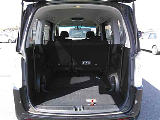 HONDA STEP WAGON 2011