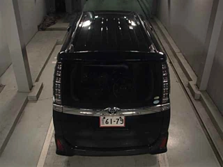 TOYOTA VOXY 2014