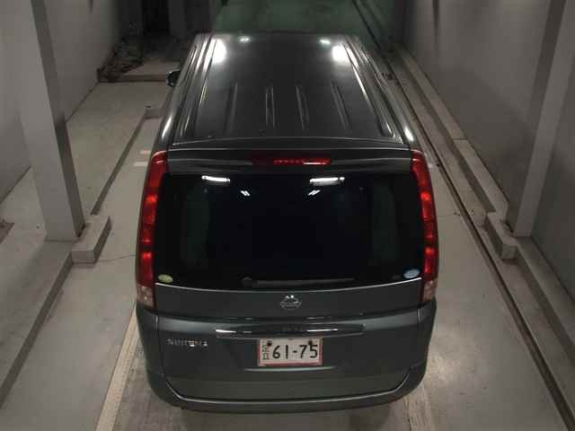 NISSAN SERENA 2010