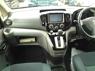 NISSAN NV200 2015