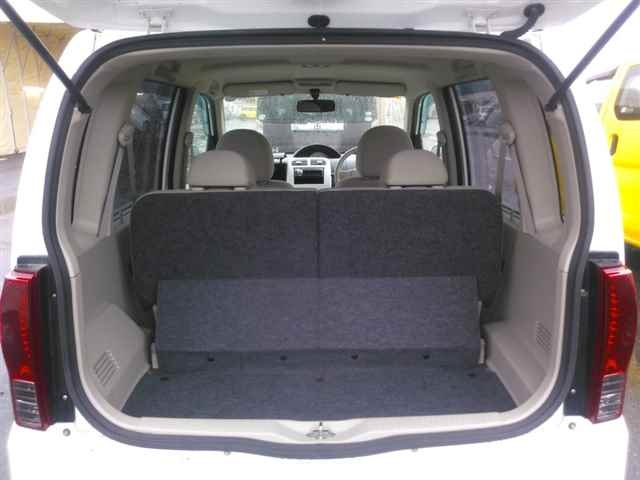 NISSAN OTTI 2010