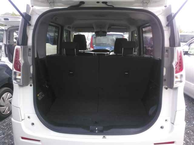 MITSUBISHI DELICA D2 2016