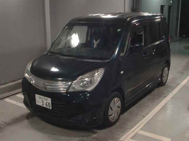 MITSUBISHI DELICA D2 2014