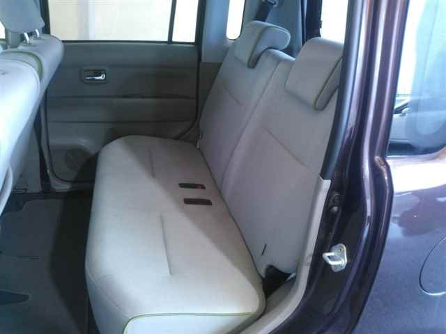 TOYOTA PIXIS SPACE 2016