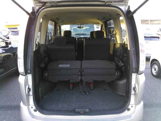 NISSAN SERENA 2008