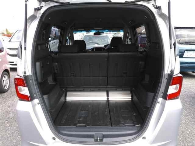 HONDA FREED 2010