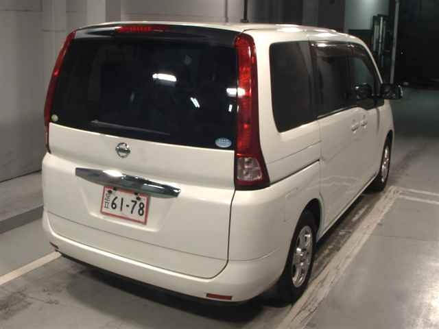 NISSAN SERENA 2010