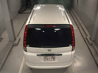NISSAN SERENA 2010