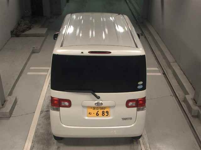 DAIHATSU TANTO 2009