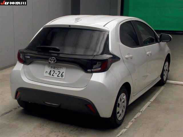 TOYOTA YARIS 2024