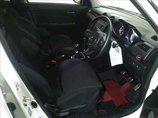 SUZUKI SWIFT 2021
