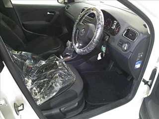 VOLKSWAGEN POLO 2014