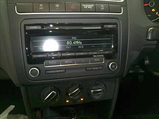 VOLKSWAGEN POLO 2014