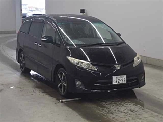 TOYOTA ESTIMA 2010