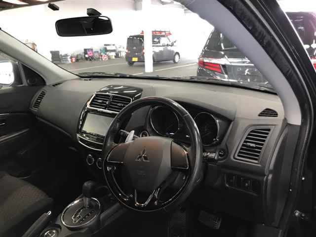 MITSUBISHI RVR 2017