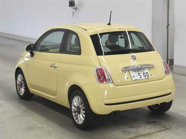 FIAT 500 2015