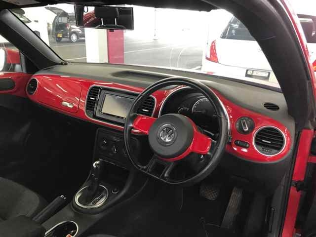 VOLKSWAGEN THE BEETLE 2014