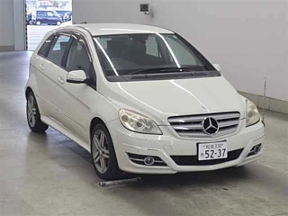 MERCEDES BENZ B CLASS 2011