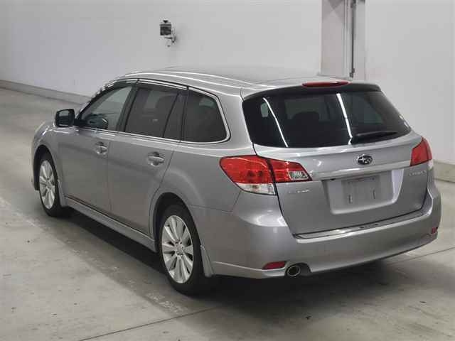 SUBARU LEGACY 2010