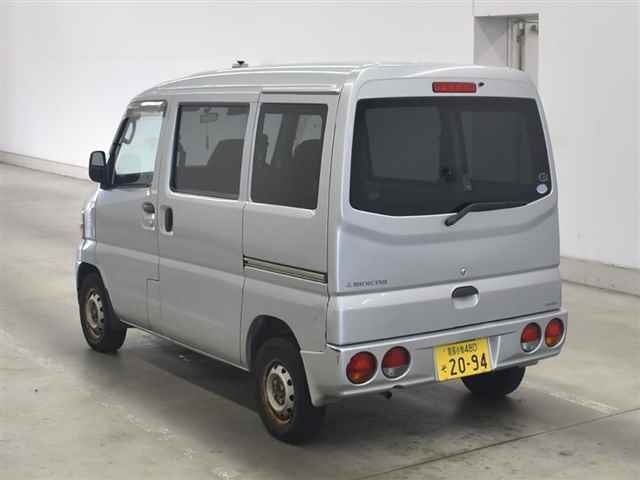 MITSUBISHI MINICAB VAN 2011