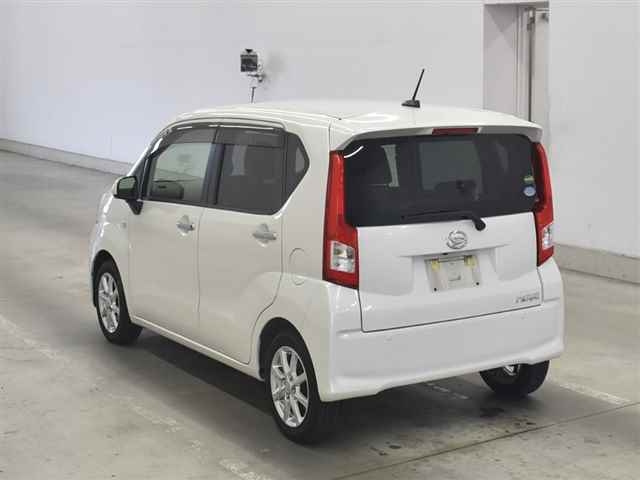 DAIHATSU MOVE 2015