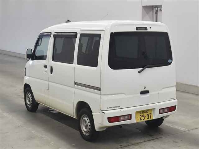 MITSUBISHI MINICAB VAN 2012